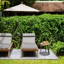 LuxenHome Natural Faux Wood Top With Black Metal Legs Side Table -Sunnydaze Decor Store GUEST a8a3fee4 671e 4866 a3ca 8748090077d4